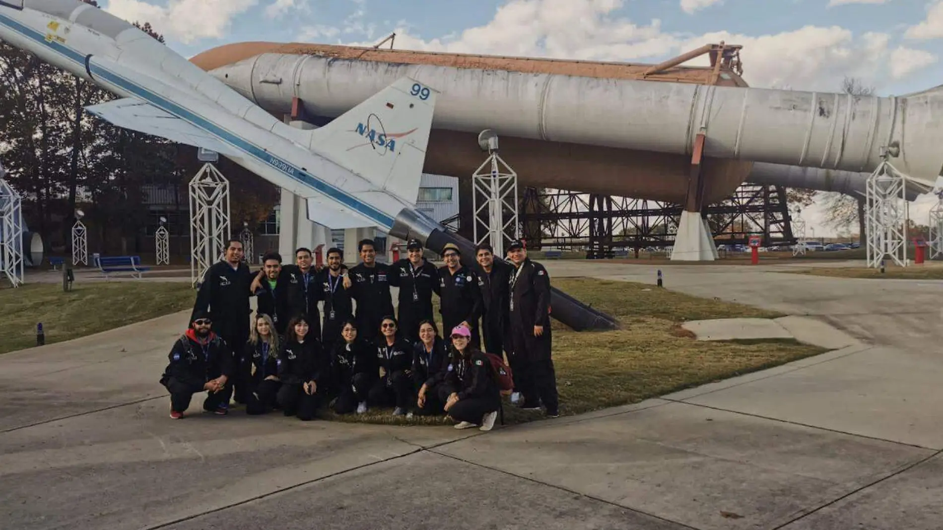 Fueron 15 jóvenes mexicanos que participaron en el proyecto Uurich